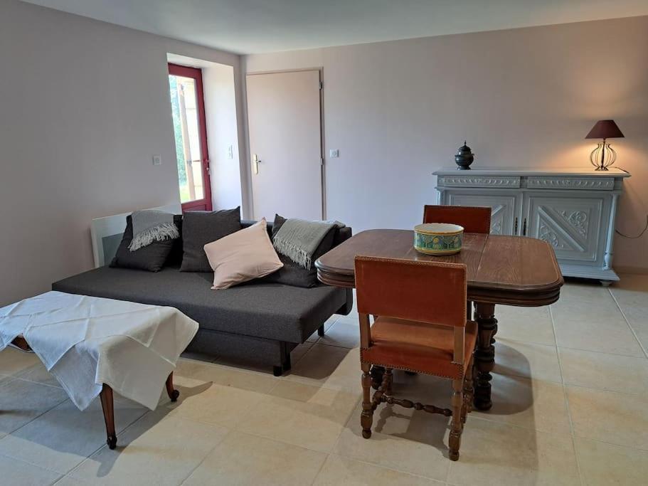 Le Logement Des Barthes Mongauzy Luaran gambar